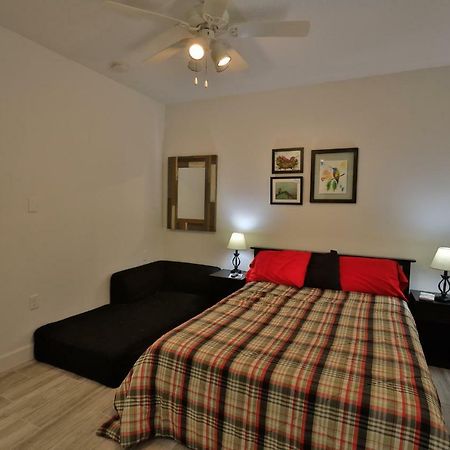 Flagler Beach Motel And Vacation Rentals Exterior photo